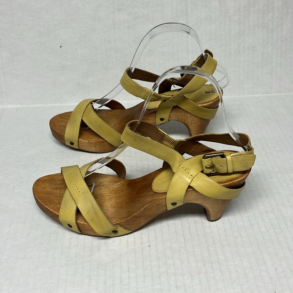 Anthropologie Schuler & Sons Yellow Wood Clog Sandal heel 8.5 Retro Cottagecore - Picture 11 of 16